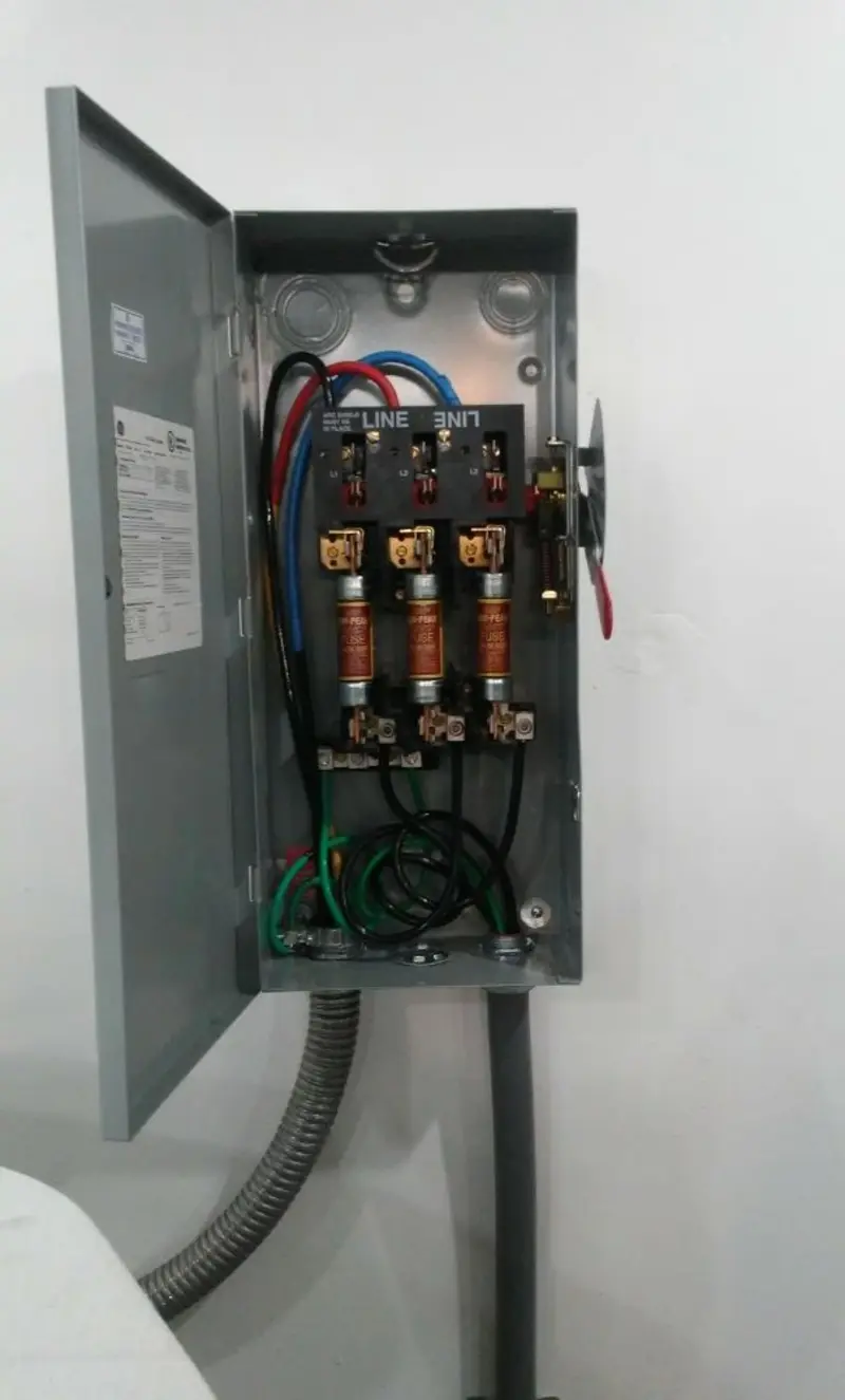 Three-phase disconnect switch installed for Electrical Wiring & Rewiring in Ammon